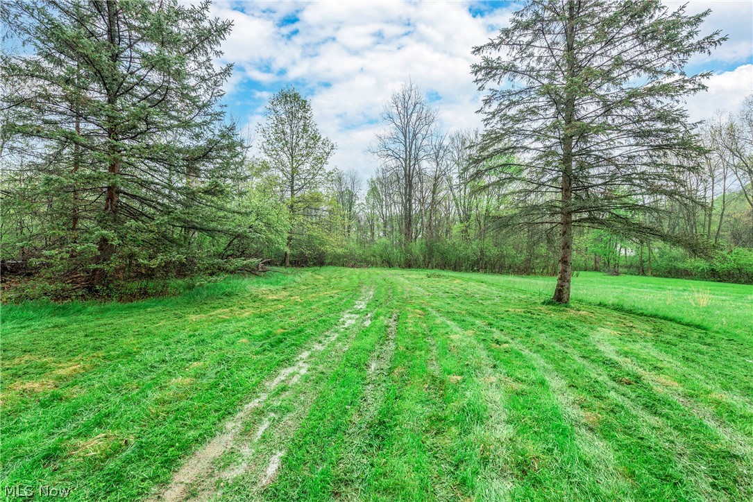 7623 Macedonia Road Oakwood OH 44146