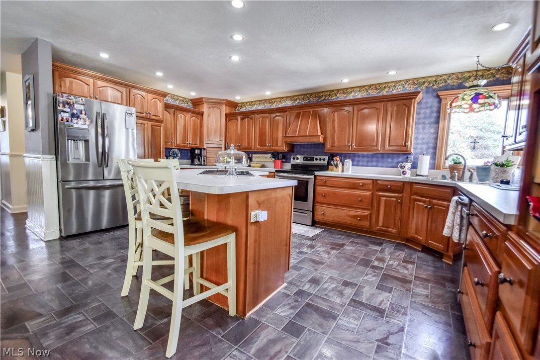 439 E 305th Street Willowick OH 44095