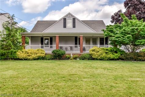 439 E 305th Street Willowick OH 44095