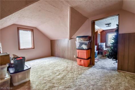439 E 305th Street Willowick OH 44095
