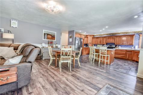 439 E 305th Street Willowick OH 44095