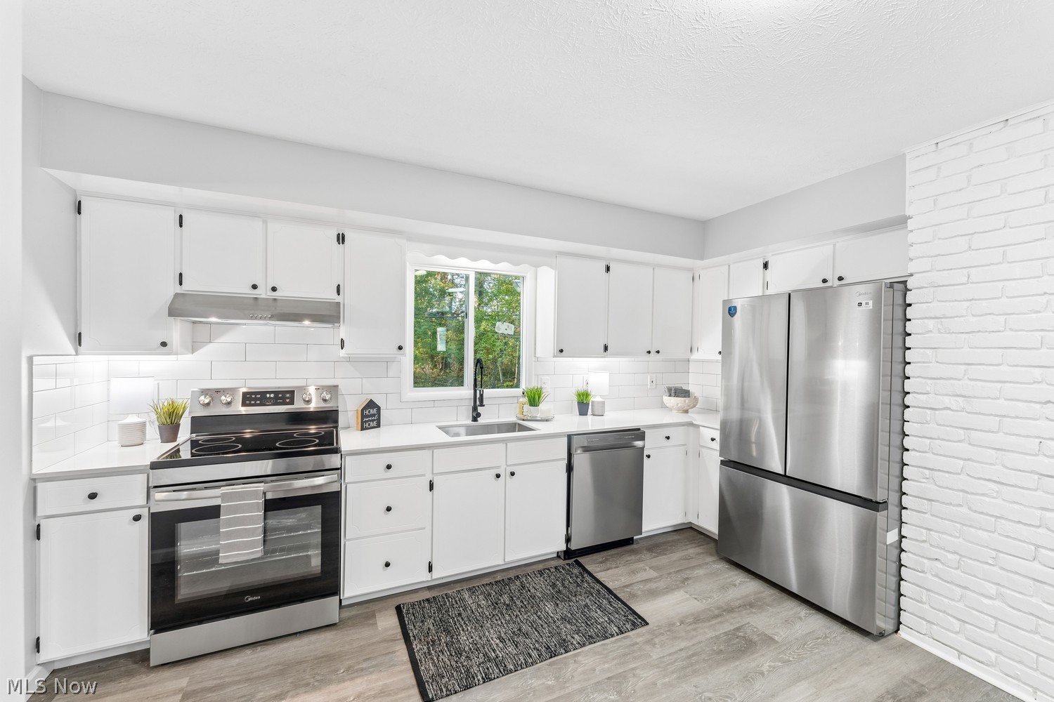 26725 Sweetbriar Drive North Olmsted OH 44070