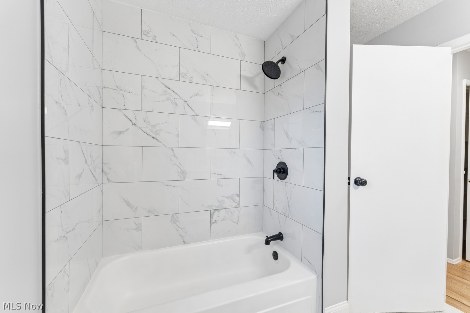 26725 Sweetbriar Drive North Olmsted OH 44070
