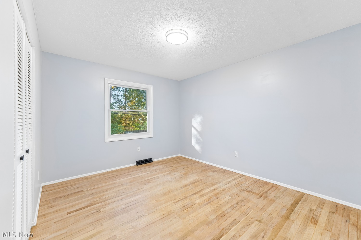 26725 Sweetbriar Drive North Olmsted OH 44070