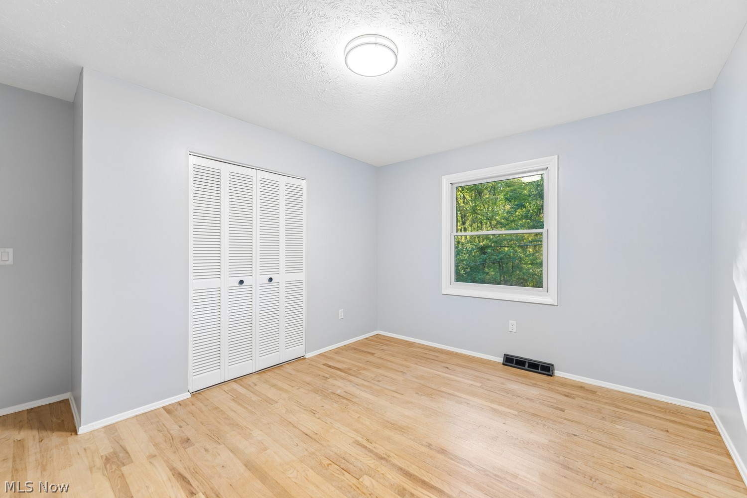 26725 Sweetbriar Drive North Olmsted OH 44070