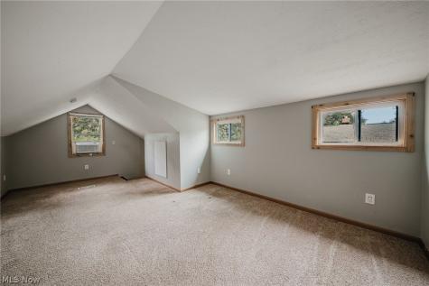 2821 Nesmith Lake Boulevard Akron OH 44314
