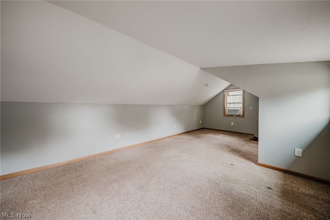 2821 Nesmith Lake Boulevard Akron OH 44314