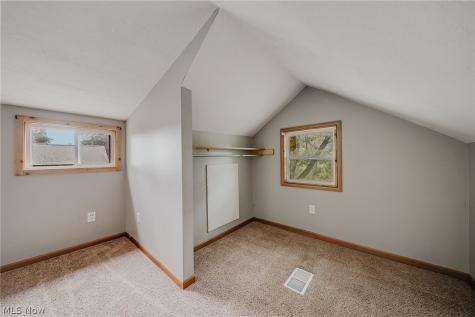 2821 Nesmith Lake Boulevard Akron OH 44314