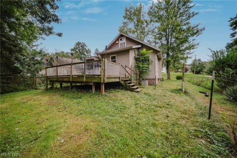 2821 Nesmith Lake Boulevard Akron OH 44314