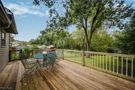 2821 Nesmith Lake Boulevard Akron OH 44314