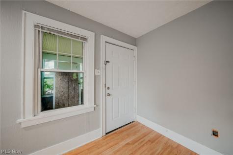 2821 Nesmith Lake Boulevard Akron OH 44314