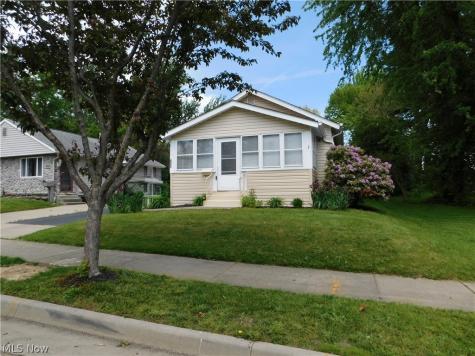 421 Celtic Street Akron OH 44314