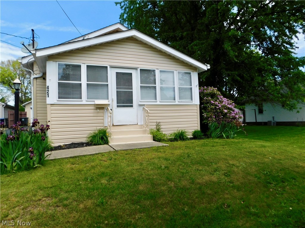 421 Celtic Street Akron OH 44314