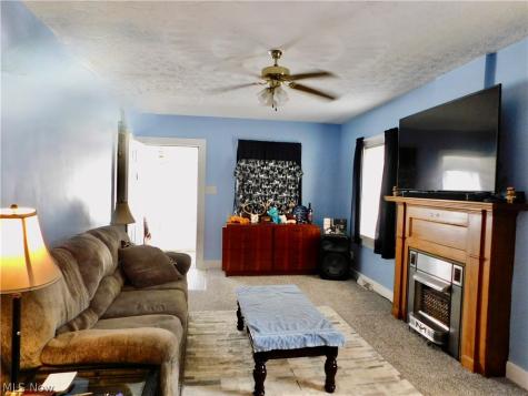 421 Celtic Street Akron OH 44314
