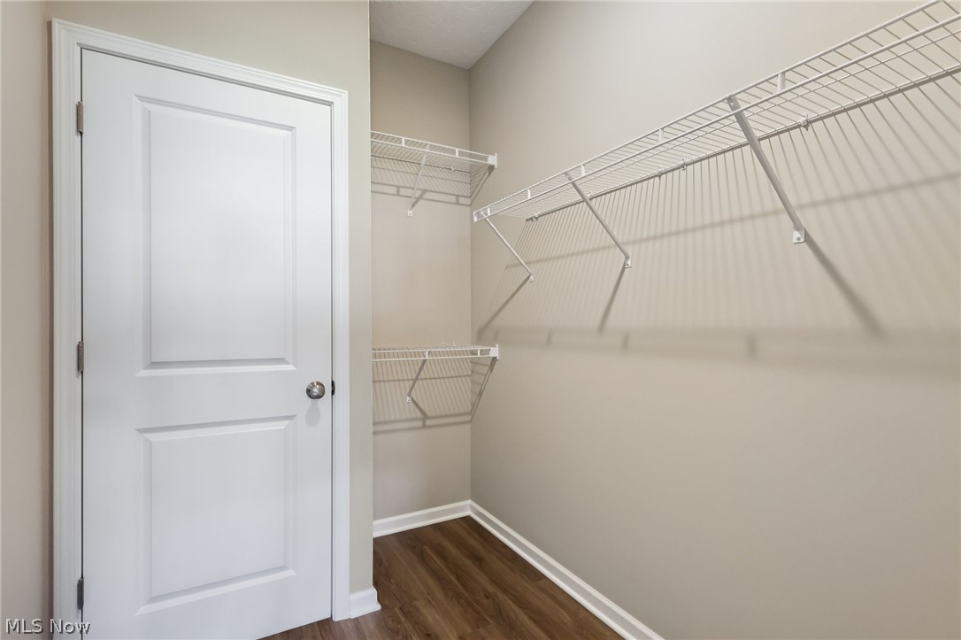 215 Silver Spring Circle Elyria OH 44035