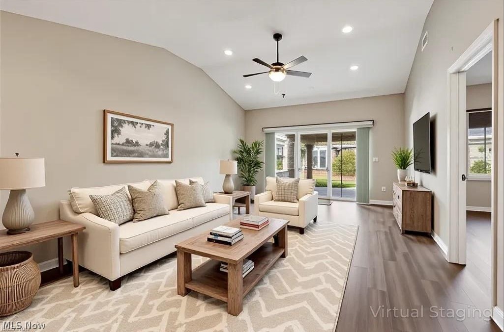 215 Silver Spring Circle Elyria OH 44035
