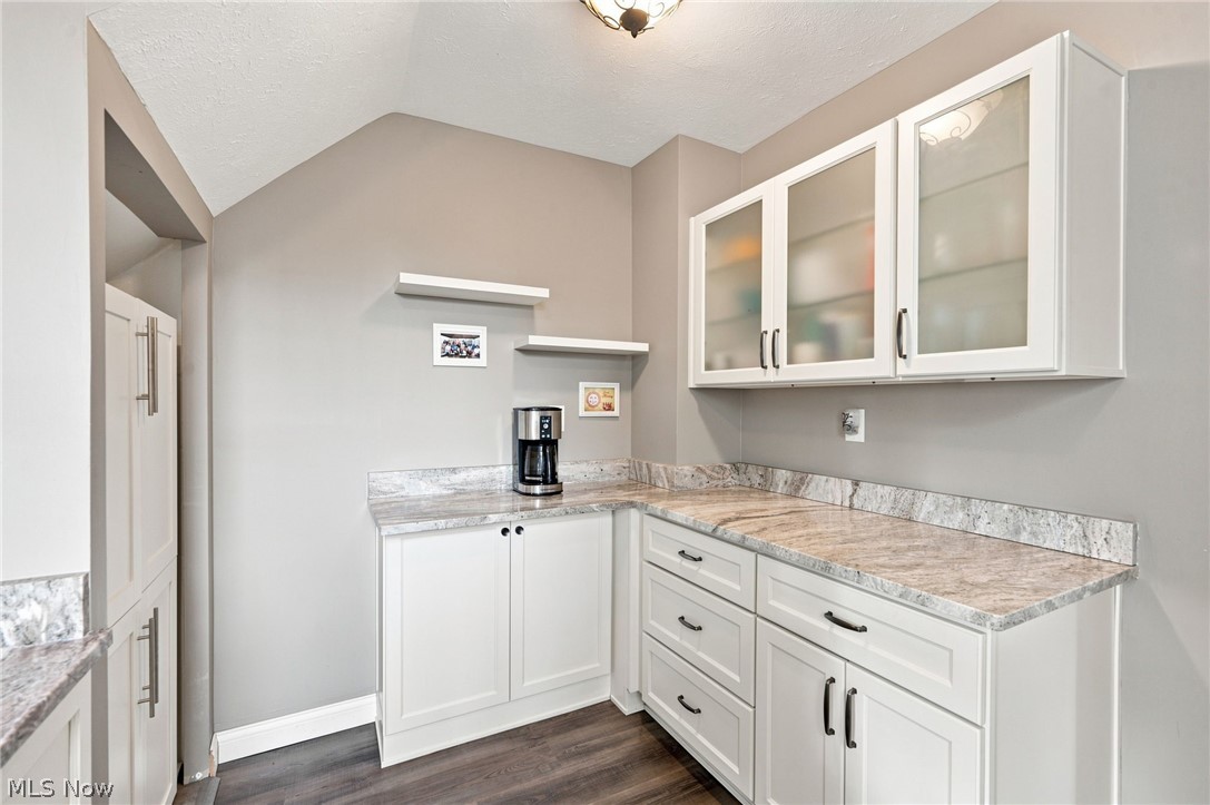 14521 Rainbow Avenue Cleveland OH 44111