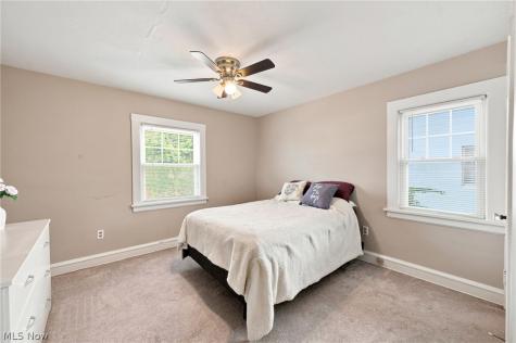 14521 Rainbow Avenue Cleveland OH 44111