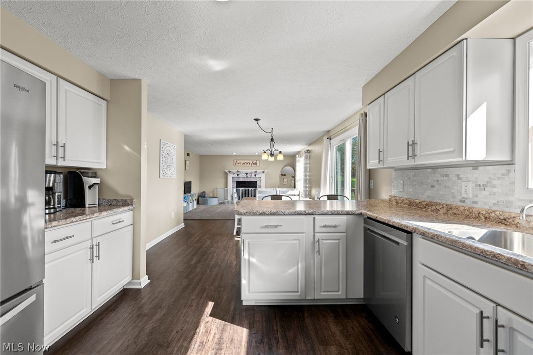 5242 Aster Avenue NE Canton OH 44705