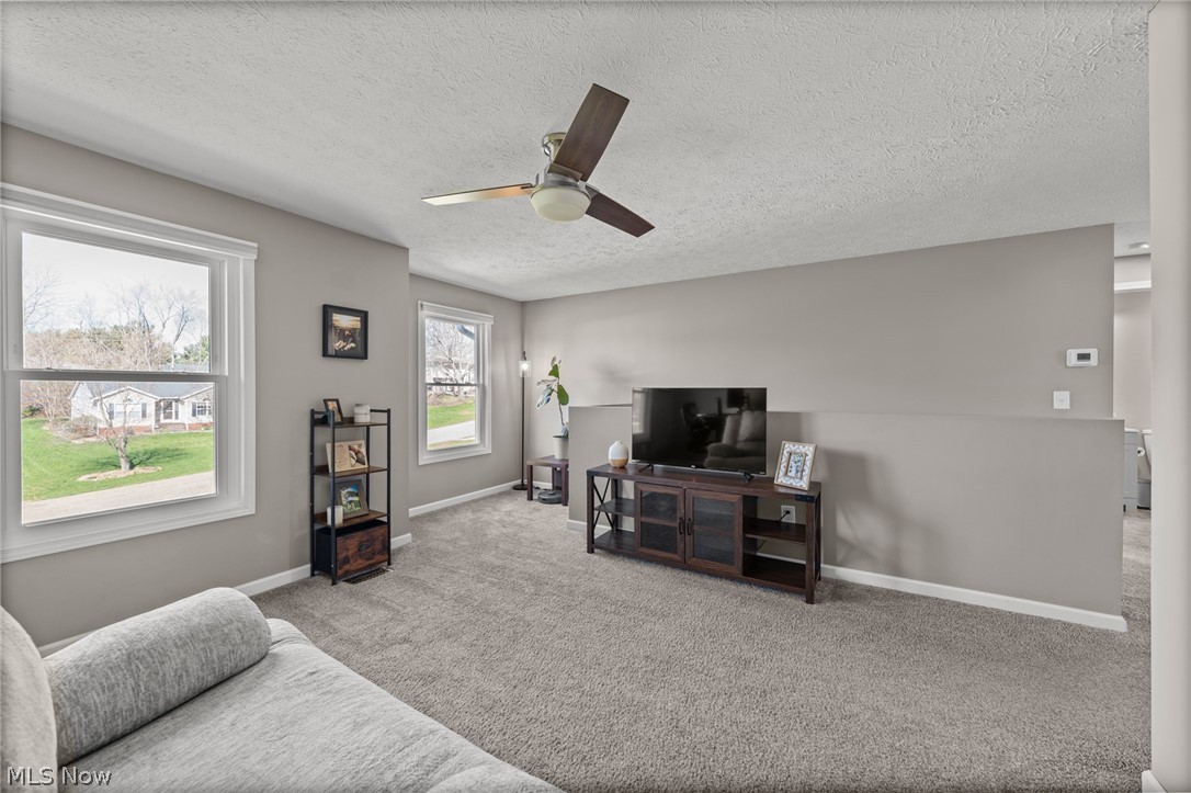 5242 Aster Avenue NE Canton OH 44705