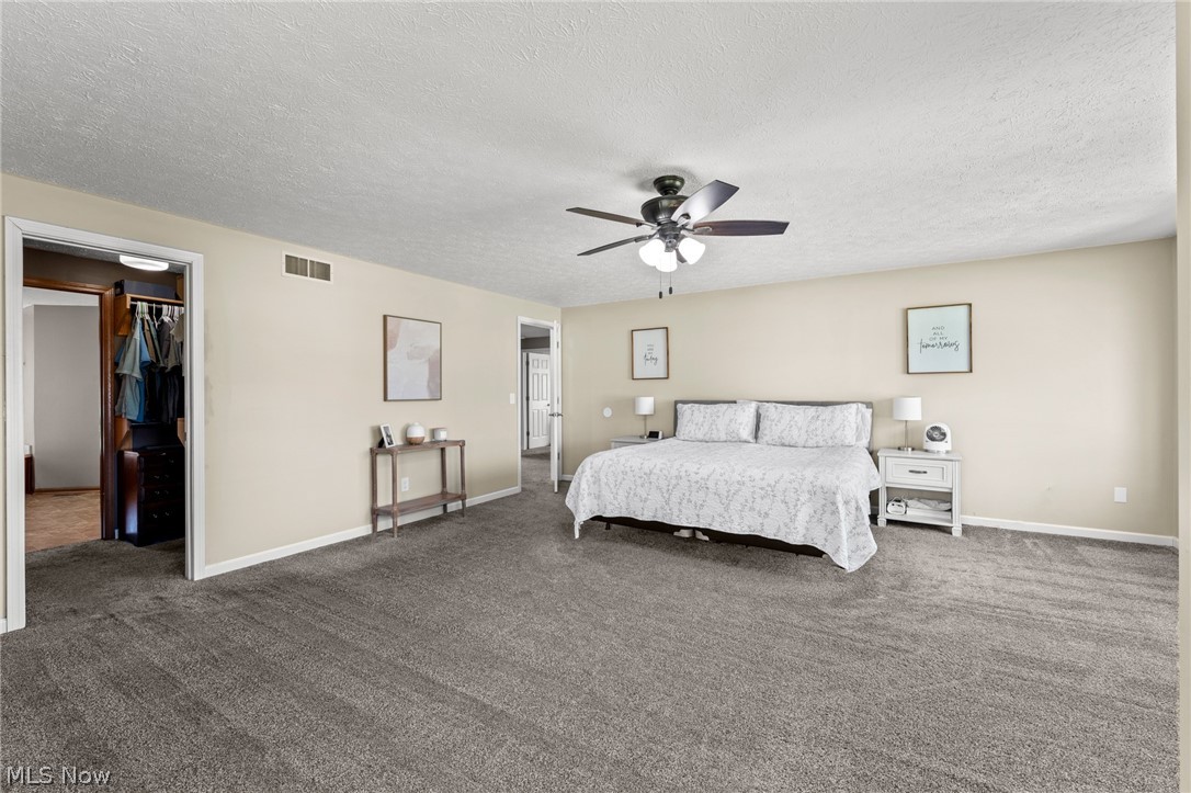 5242 Aster Avenue NE Canton OH 44705