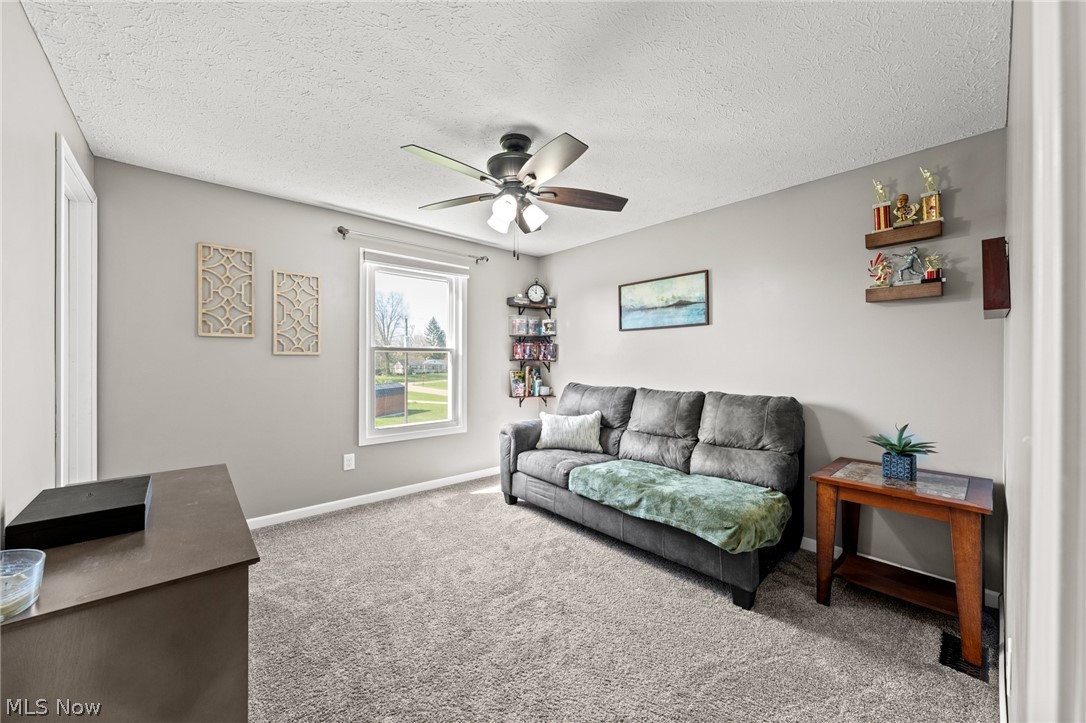 5242 Aster Avenue NE Canton OH 44705