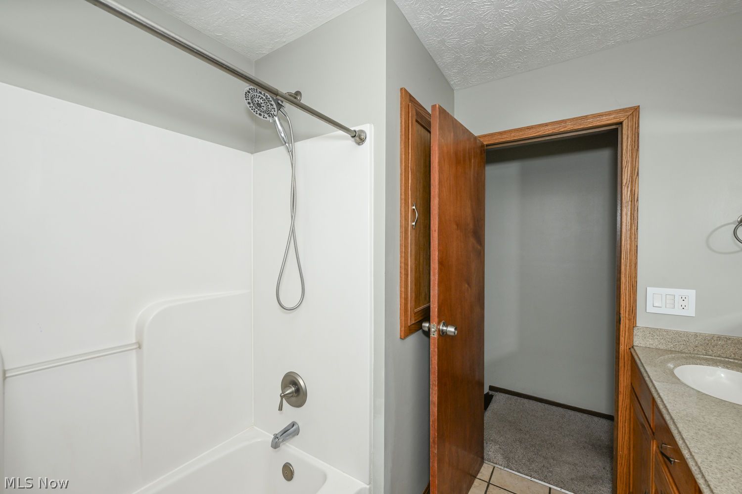8500 Candlewood Avenue Northwest North Canton OH 44720