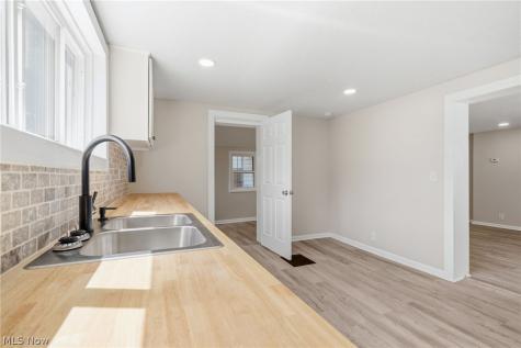 440 S Freedom Avenue Alliance OH 44601