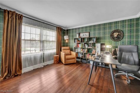 3811 Vincent Drive Seven Hills OH 44131
