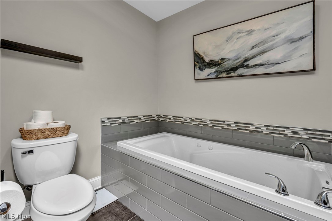 3811 Vincent Drive Seven Hills OH 44131