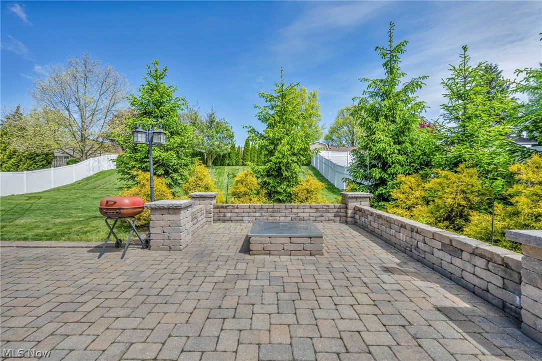 3811 Vincent Drive Seven Hills OH 44131