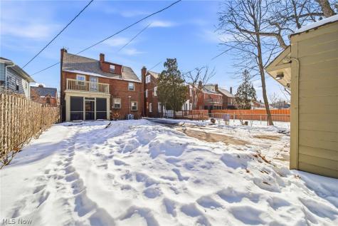2476 Channing Road University Heights OH 44118