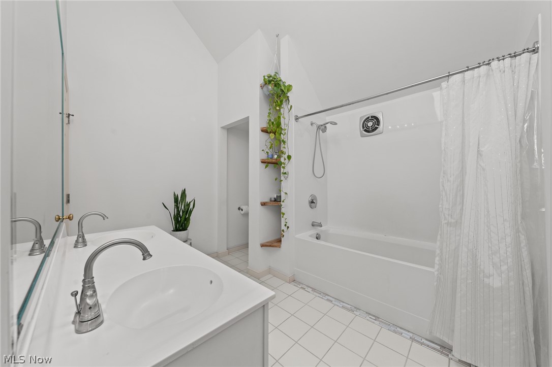 1830 W 50th Street Cleveland OH 44102