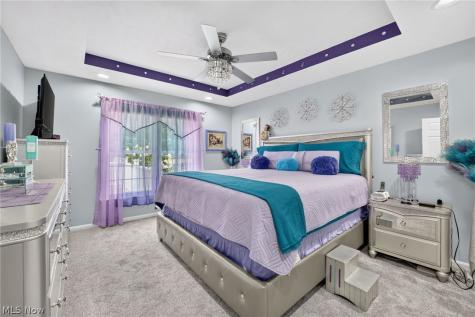 4860 Meadow Lark Drive Lorain OH 44053