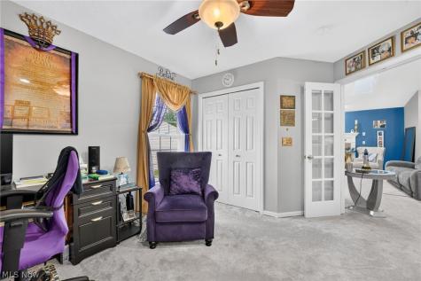 4860 Meadow Lark Drive Lorain OH 44053