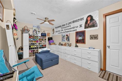 4860 Meadow Lark Drive Lorain OH 44053