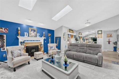 4860 Meadow Lark Drive Lorain OH 44053