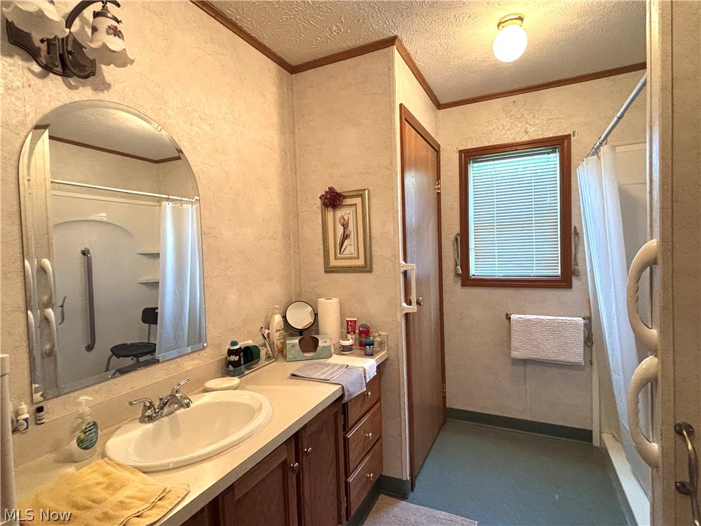 1229 Columbiana Lisbon Road Columbiana OH 44408