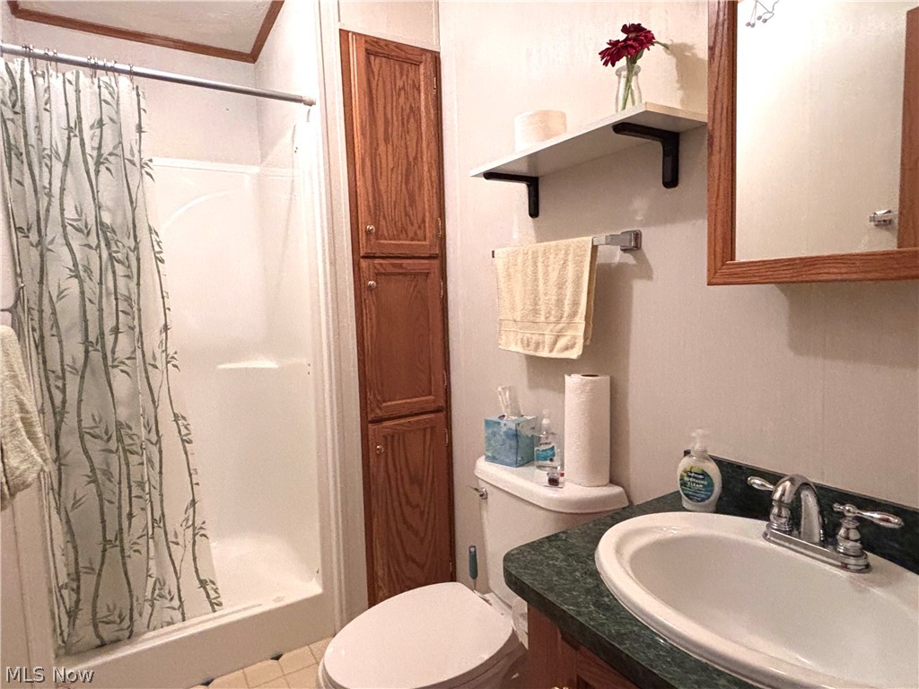 1229 Columbiana Lisbon Road Columbiana OH 44408