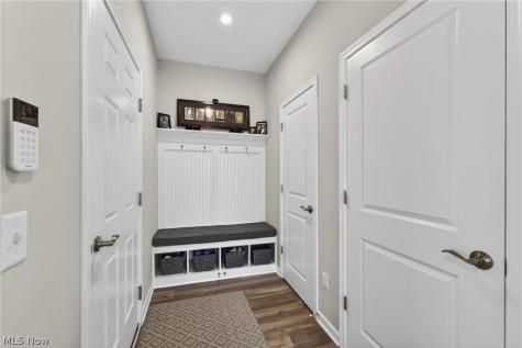7802 Hunting Lake Drive Painesville OH 44077