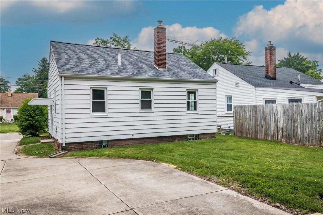 3518 Arnold Avenue NW Canton OH 44709