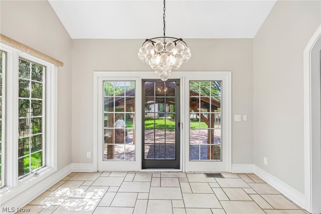 1400 Cobblestone Way Westlake OH 44145