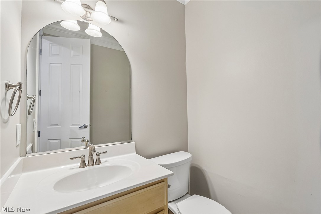 1400 Cobblestone Way Westlake OH 44145