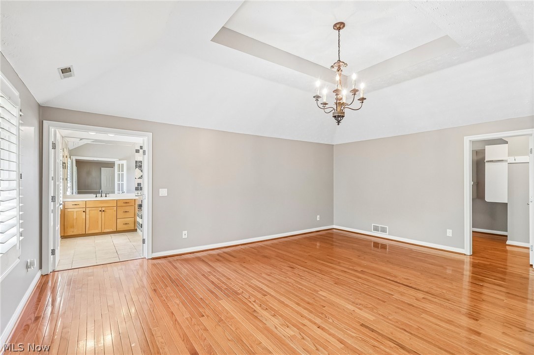 1400 Cobblestone Way Westlake OH 44145