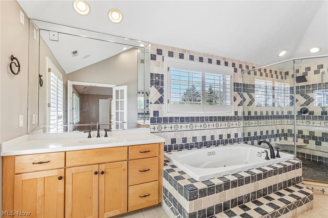 1400 Cobblestone Way Westlake OH 44145