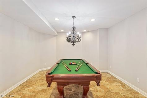 1400 Cobblestone Way Westlake OH 44145