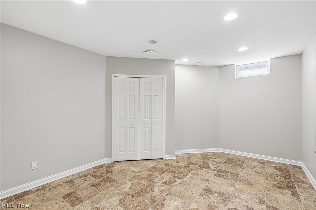 1400 Cobblestone Way Westlake OH 44145