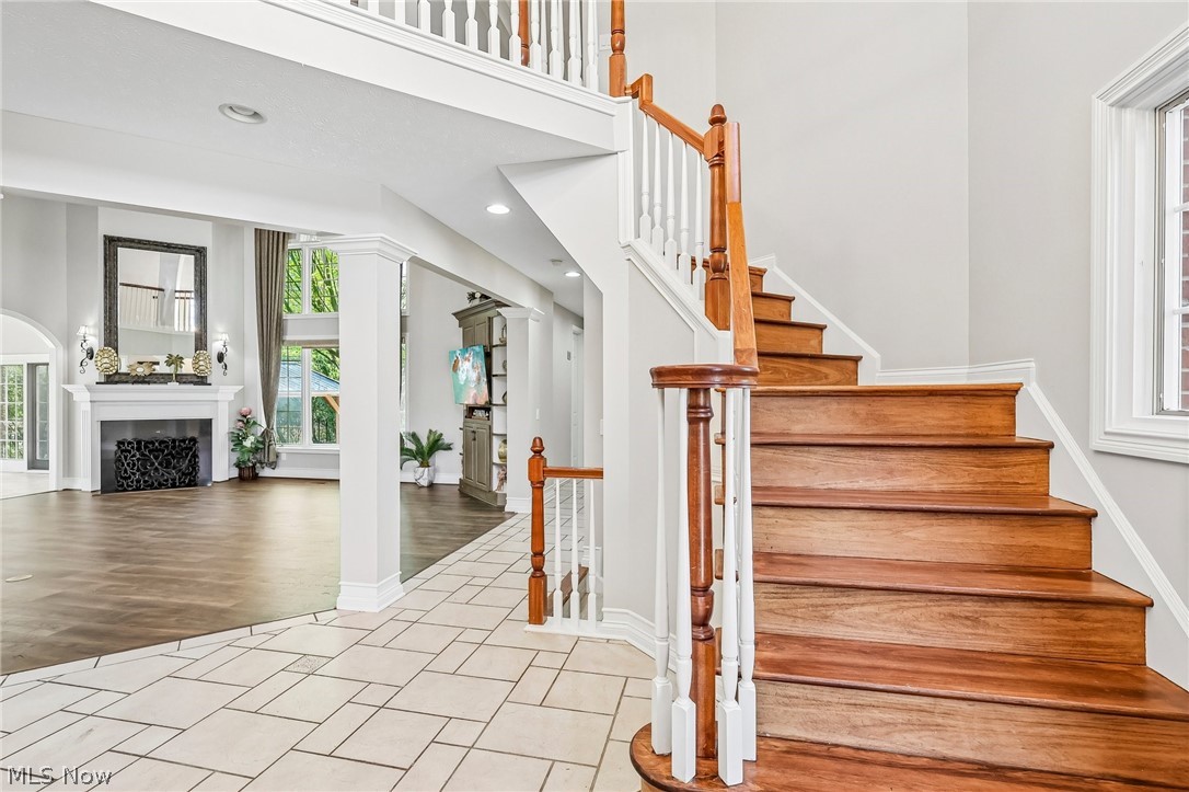 1400 Cobblestone Way Westlake OH 44145