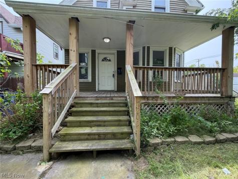 7205 Lawn Avenue Cleveland OH 44102