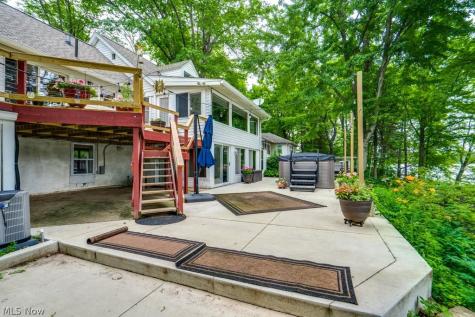 7460 State Route 43 Kent OH 44240